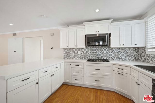 6558 Neddy Avenue, West Hills (los Angeles), CA 91307