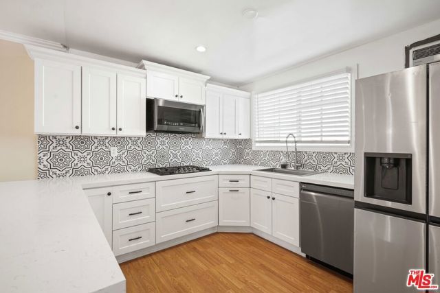 6558 Neddy Avenue, West Hills (los Angeles), CA 91307