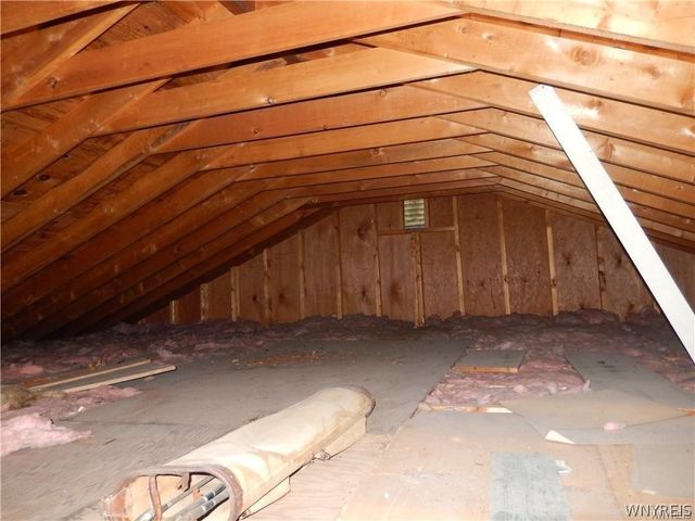 22 Henderson Place, Hamburg, NY 14075