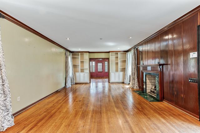 3790 WALNUT GROVE RD, Memphis, TN 38111