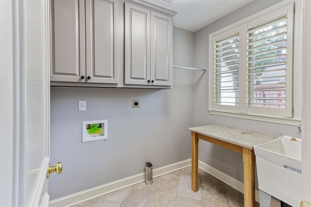 3790 WALNUT GROVE RD, Memphis, TN 38111