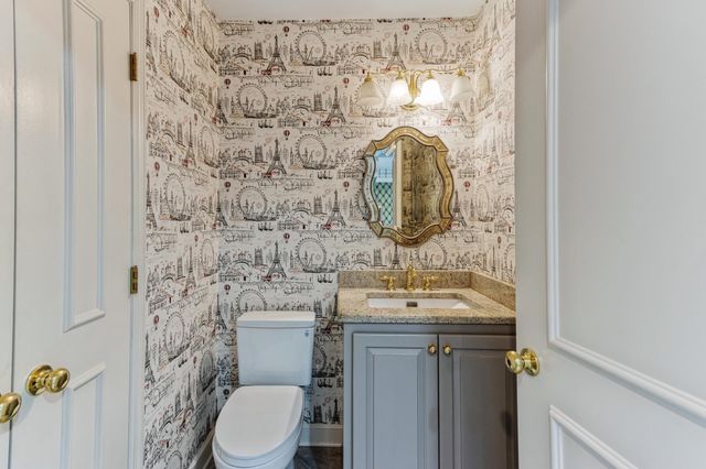 3790 WALNUT GROVE RD, Memphis, TN 38111