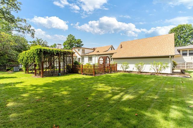 3790 WALNUT GROVE RD, Memphis, TN 38111