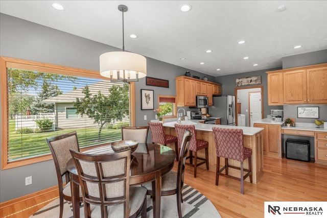4821 Gleneagle Court, Lincoln, NE 68526