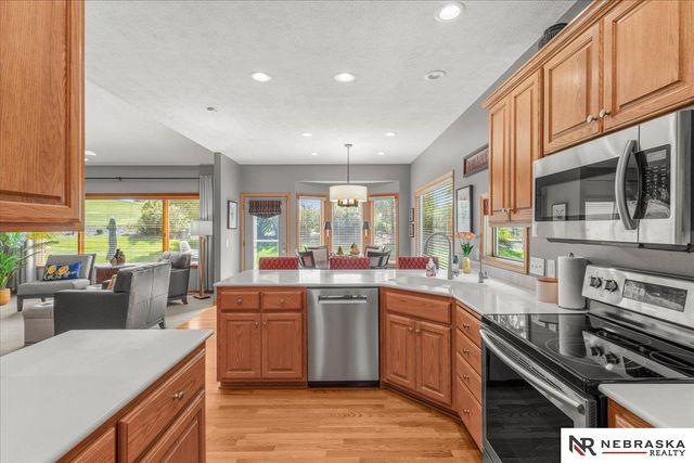 4821 Gleneagle Court, Lincoln, NE 68526
