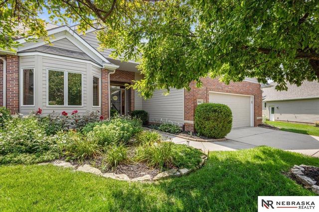 4821 Gleneagle Court, Lincoln, NE 68526