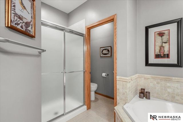 4821 Gleneagle Court, Lincoln, NE 68526