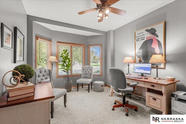 4821 Gleneagle Court, Lincoln, NE 68526