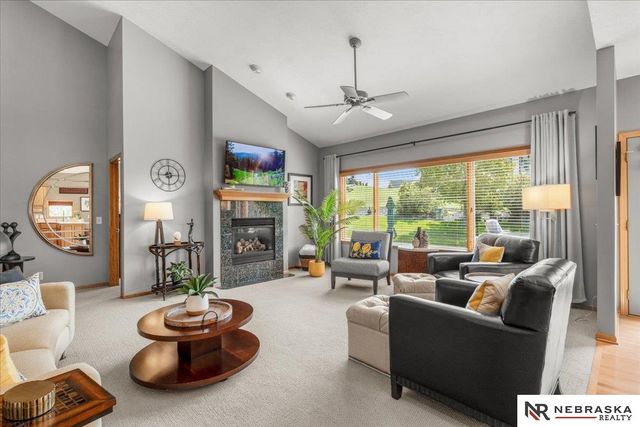 4821 Gleneagle Court, Lincoln, NE 68526