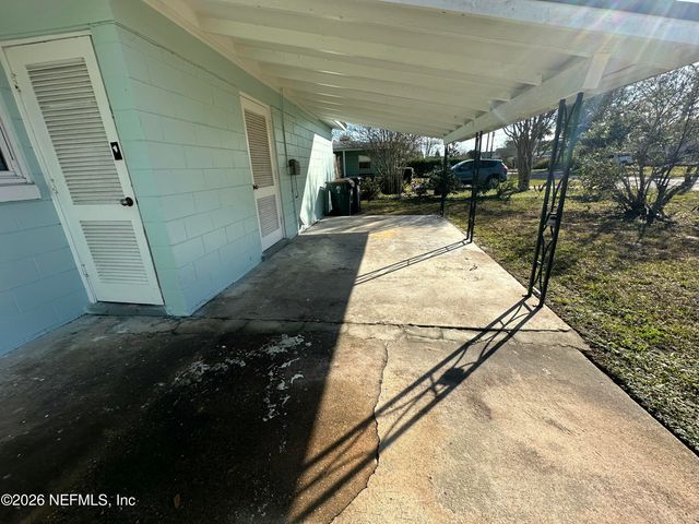 365 SARGO Road, Atlantic Beach, FL 32233