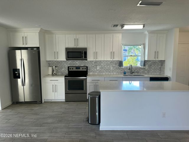 365 SARGO Road, Atlantic Beach, FL 32233