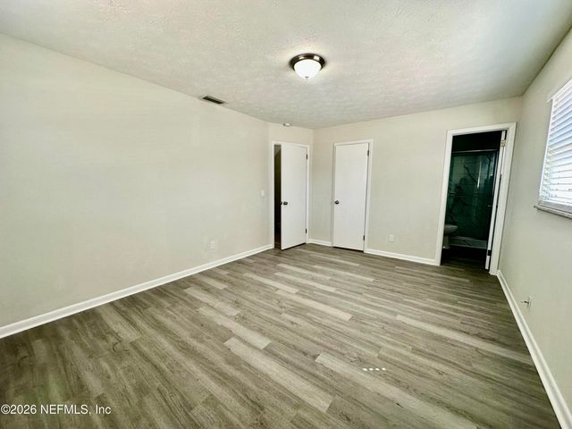 8044 RENAULT Drive N, Jacksonville, FL 32244