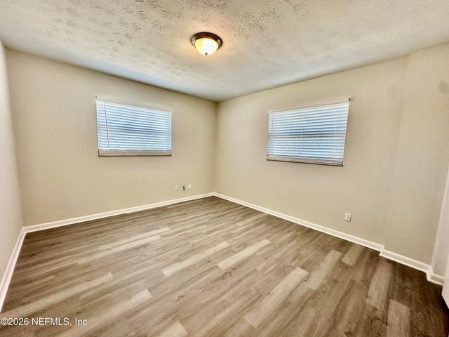 8044 RENAULT Drive N, Jacksonville, FL 32244