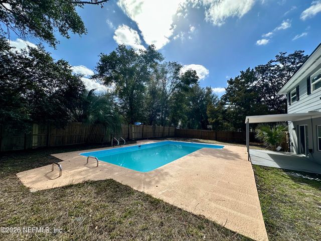 8044 RENAULT Drive N, Jacksonville, FL 32244