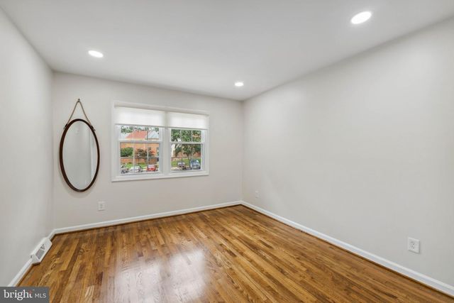6008 WATERBURY CT, Springfield, VA 22152