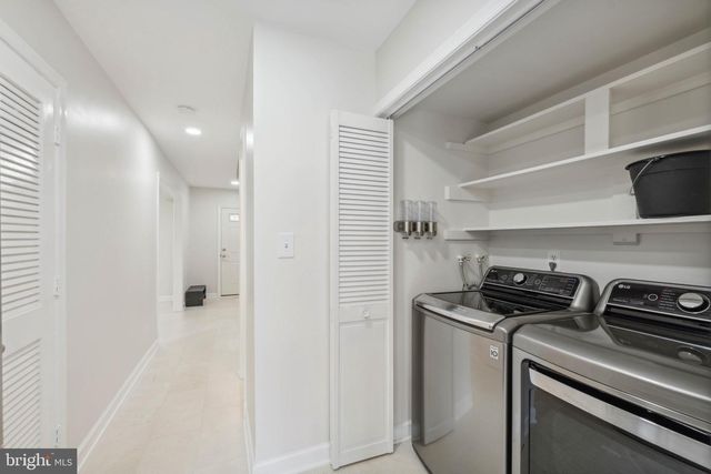 6008 WATERBURY CT, Springfield, VA 22152