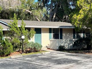 2490 SW 14TH DRIVE 40, Gainesville, FL 32608