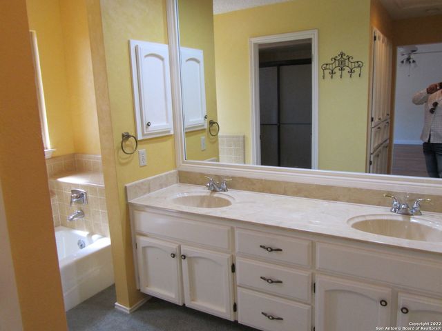 1947 ENCINO BELLE ST, San Antonio, TX 78259