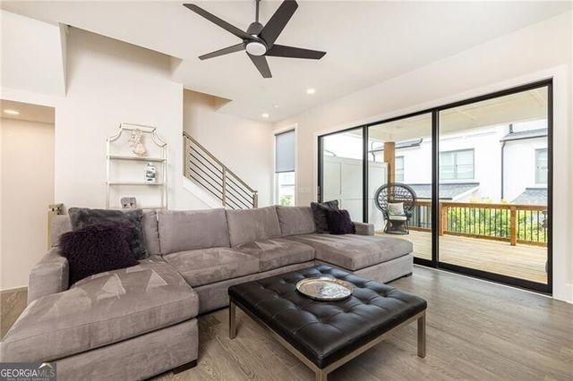 2722 Thornewilde Way, Atlanta, GA 30339