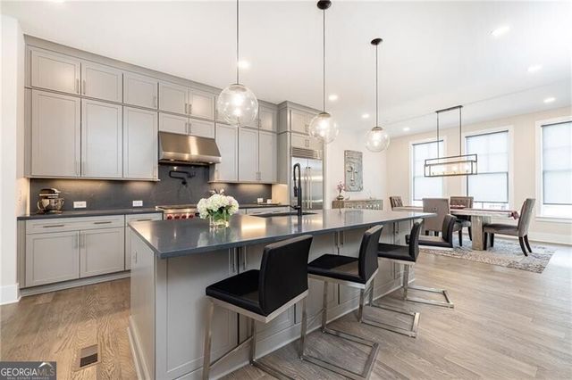 2722 Thornewilde Way, Atlanta, GA 30339