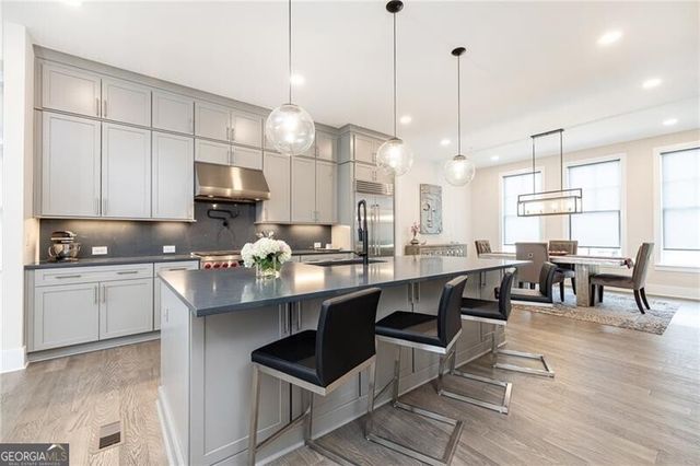 2722 Thornewilde Way, Atlanta, GA 30339