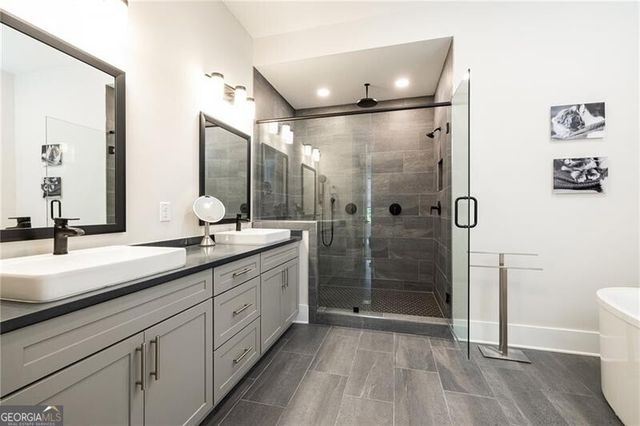2722 Thornewilde Way, Atlanta, GA 30339
