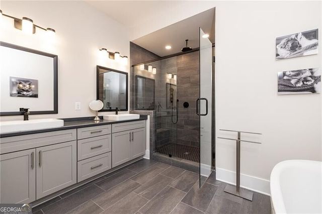 2722 Thornewilde Way, Atlanta, GA 30339