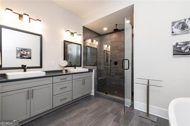 2722 Thornewilde Way, Atlanta, GA 30339