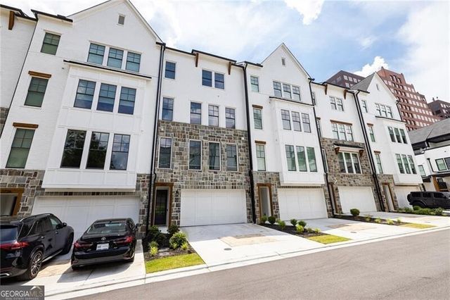 2722 Thornewilde Way, Atlanta, GA 30339
