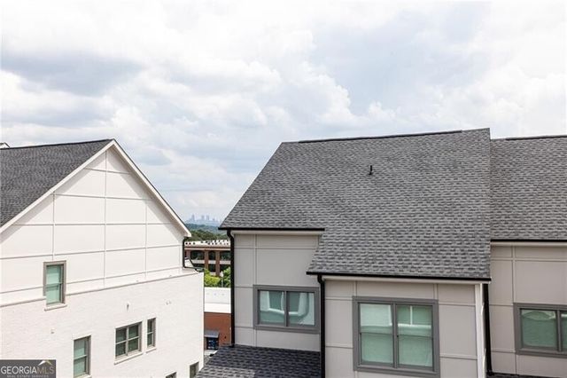 2722 Thornewilde Way, Atlanta, GA 30339