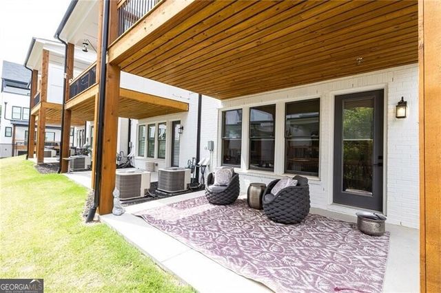 2722 Thornewilde Way, Atlanta, GA 30339