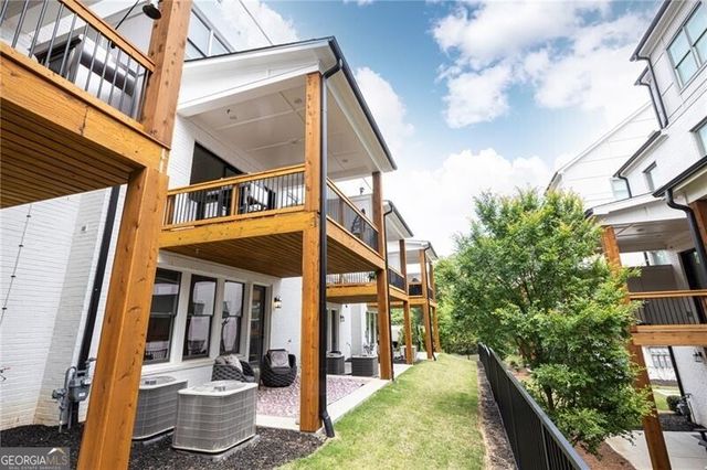 2722 Thornewilde Way, Atlanta, GA 30339