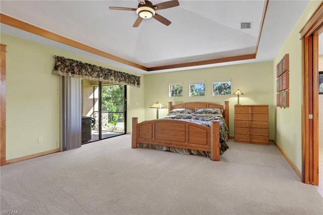 2671 4th AVE NE, Naples, FL 34120