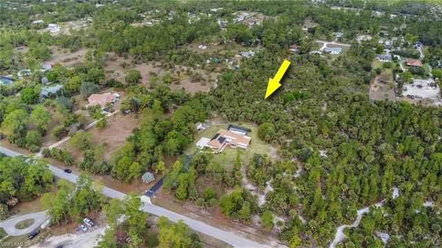 2671 4th AVE NE, Naples, FL 34120