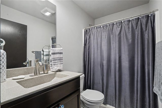 4423 Calder Drive, Marion, IA 52302