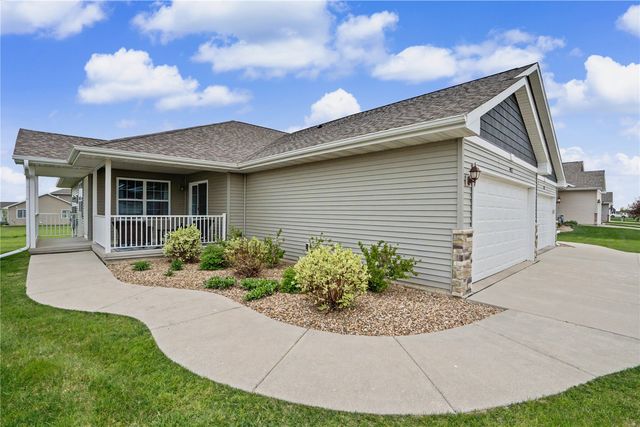 4423 Calder Drive, Marion, IA 52302