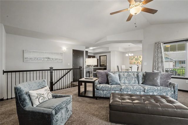 4423 Calder Drive, Marion, IA 52302