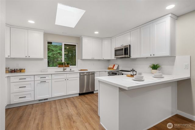 8518 58th Avenue NW, Gig Harbor, WA 98332