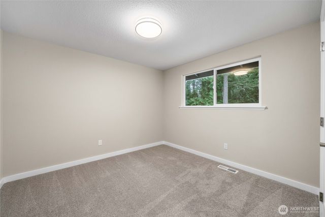 8518 58th Avenue NW, Gig Harbor, WA 98332