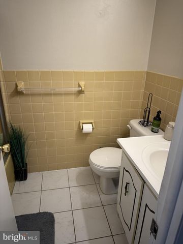 10218 BUSTLETON AVE, Philadelphia, PA 19116