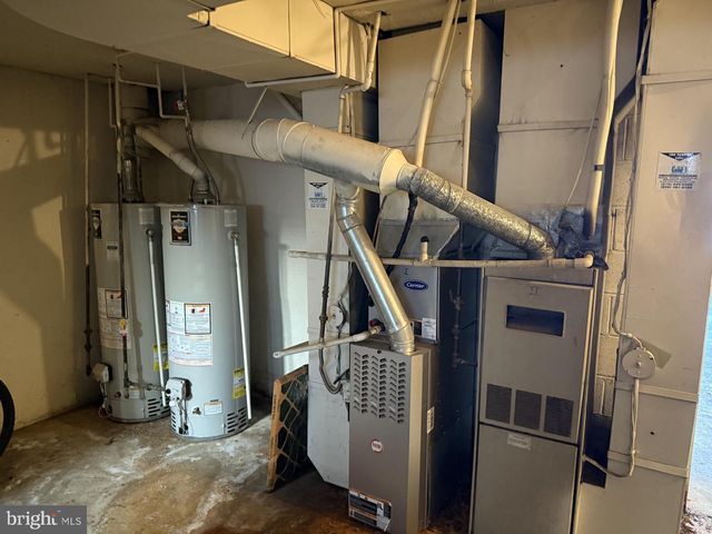 10218 BUSTLETON AVE, Philadelphia, PA 19116