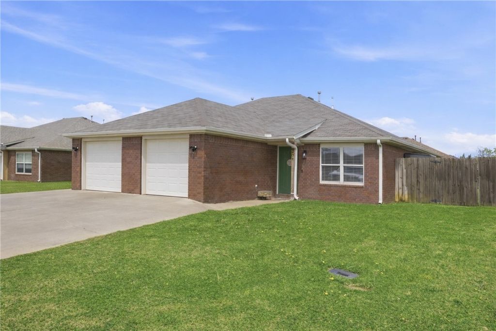 205 -207 Marietta Court 2, Rogers, AR 72758