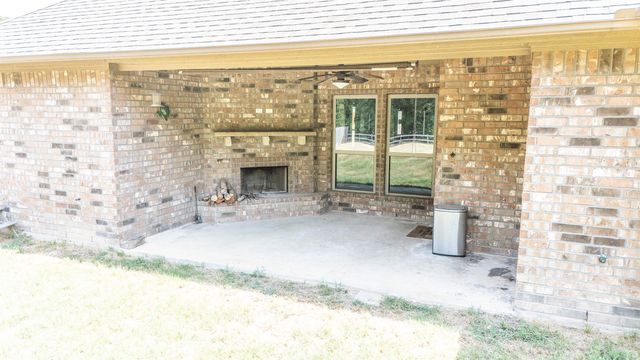 140 SERENITY LN, Marshall, TX 75672