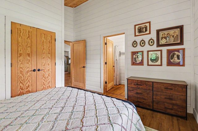 1470 W Adams Road, Pentwater, MI 49449