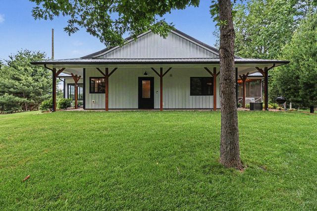 1470 W Adams Road, Pentwater, MI 49449