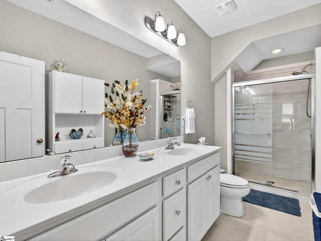 38 Creekhaven Lane, Taylors, SC 29687