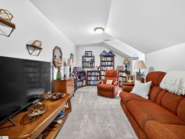 38 Creekhaven Lane, Taylors, SC 29687