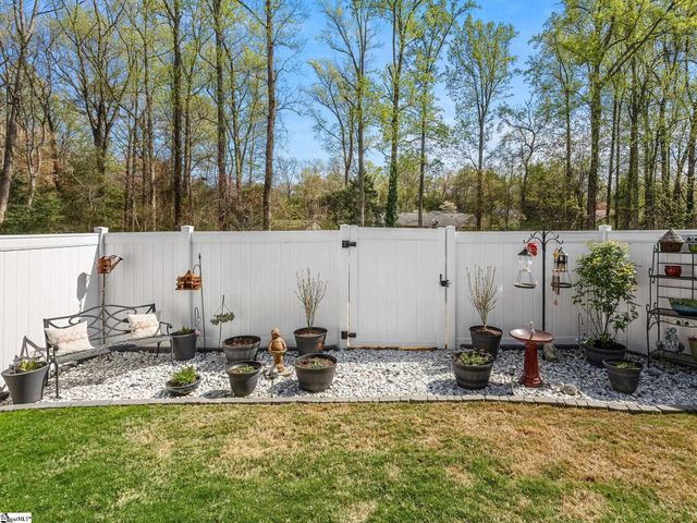 38 Creekhaven Lane, Taylors, SC 29687