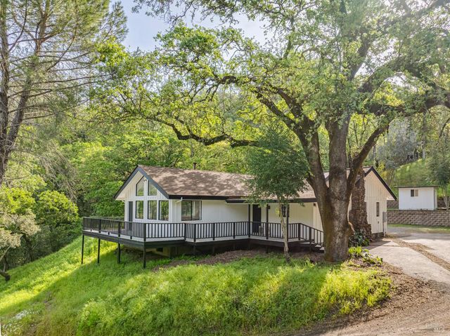 3700 Calistoga Rd, Santa Rosa, CA 95404