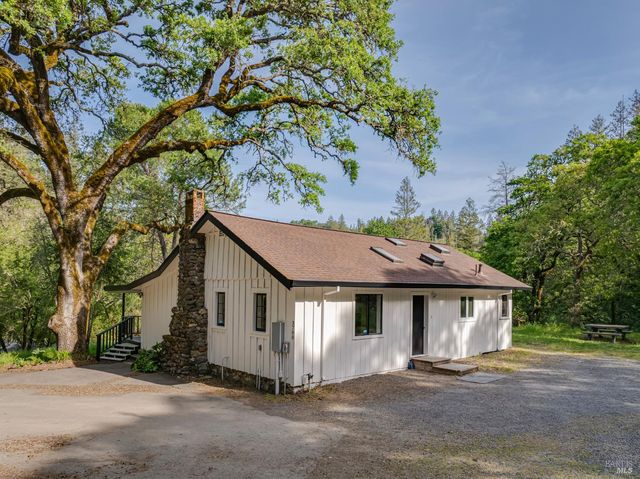3700 Calistoga Rd, Santa Rosa, CA 95404
